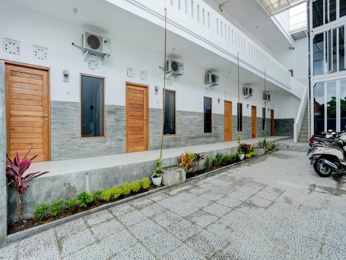 Oyo Flagship 90756 Melasti Hills Room & Cafe Ungasan Zewnętrze zdjęcie